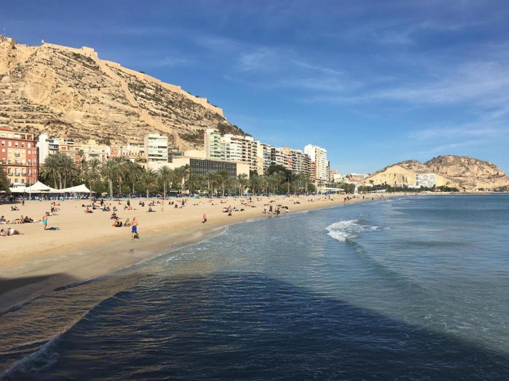 Mirando Al Mar Apartment Аликанте Екстериор снимка
